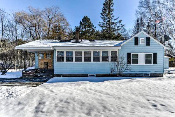 27 Rochelle ST, Auburn, ME 04210