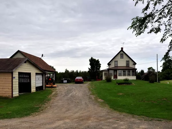 Monticello, ME 04760,503 Britton RD