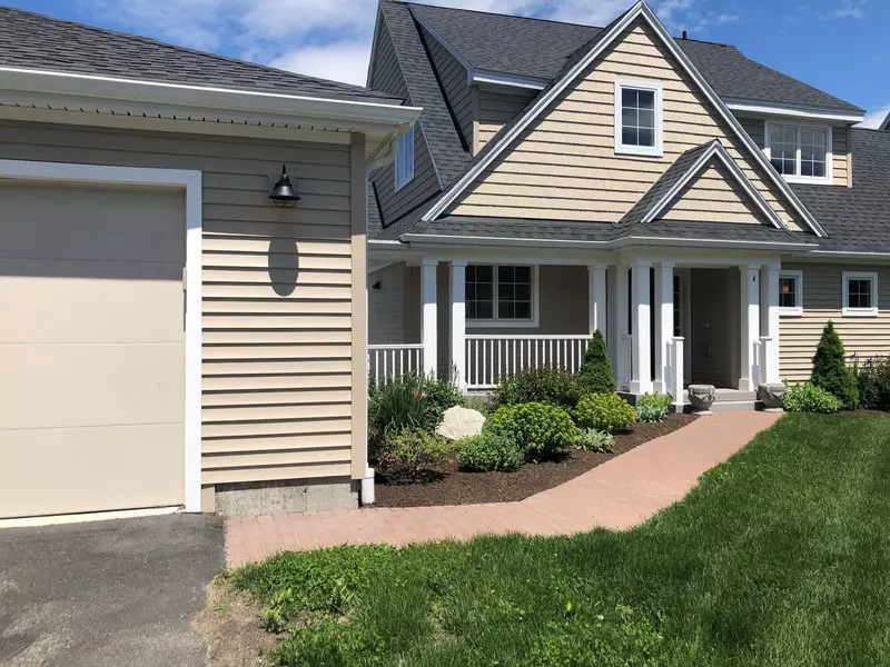 4 Scarlet Sage LN #57, Brunswick, ME 04011