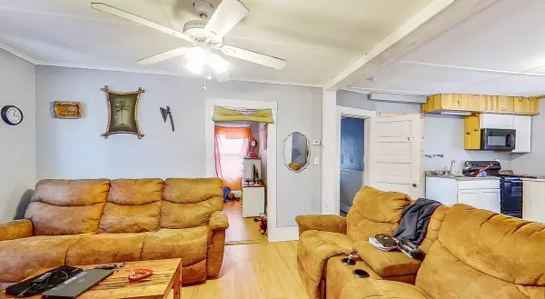 Waterville, ME 04901,6 Grove ST