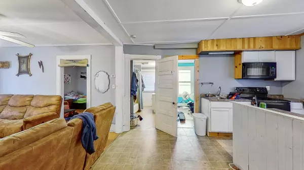 Waterville, ME 04901,6 Grove ST