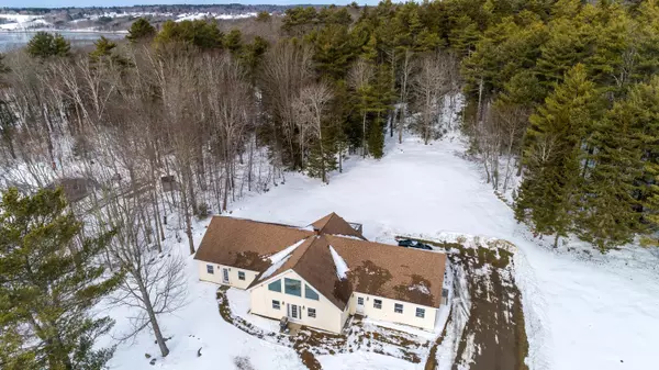 Waldoboro, ME 04572,85 Hoffses RD