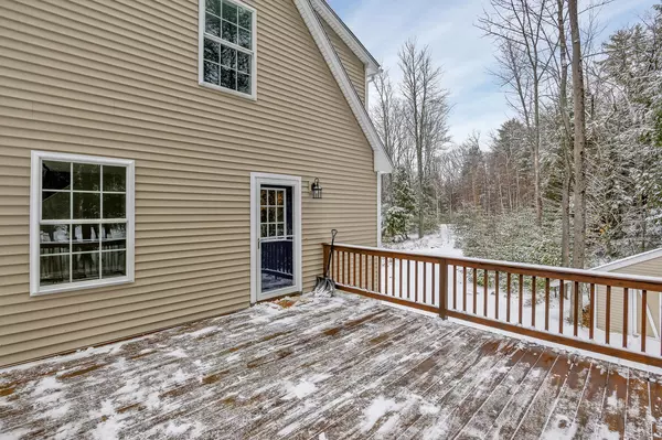 New Gloucester, ME 04260,26 Iron Wood RD