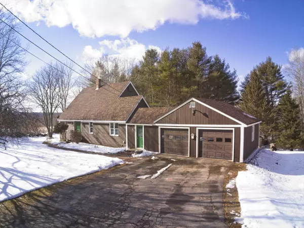 Warren, ME 04864,1052 Middle RD