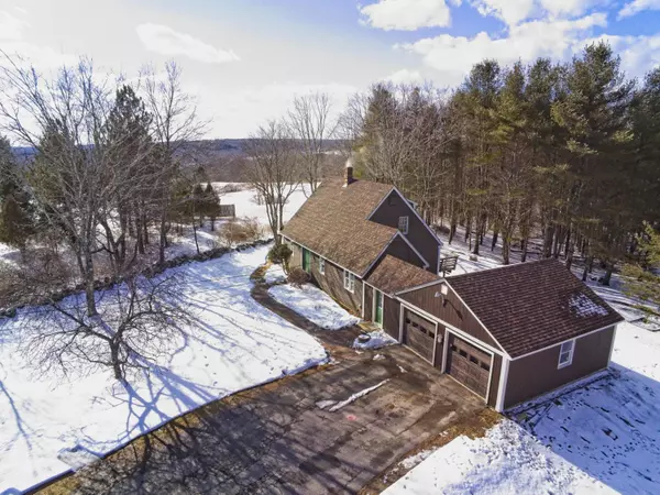 Warren, ME 04864,1052 Middle RD