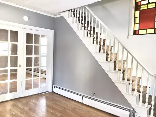 Old Town, ME 04468,179 Veazie ST