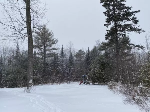 Warren, ME 04864,250 Old Augusta RD