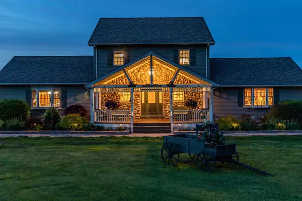 Hancock, ME 04640,42 Miles RD