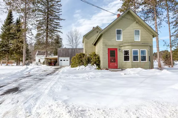 31 Ferry RD, Lisbon, ME 04250