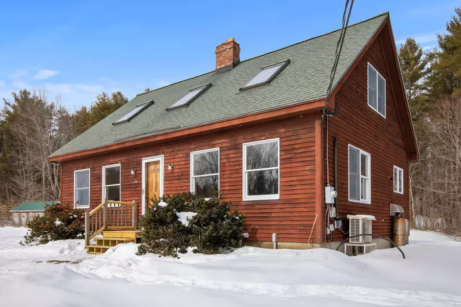 41 Magee RD, Bowdoin, ME 04287