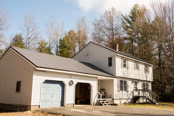 Milford, ME 04461,77 Vicki's WAY