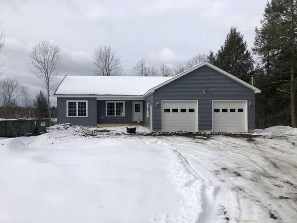 33 Starkey Ridge RD, China, ME 04358