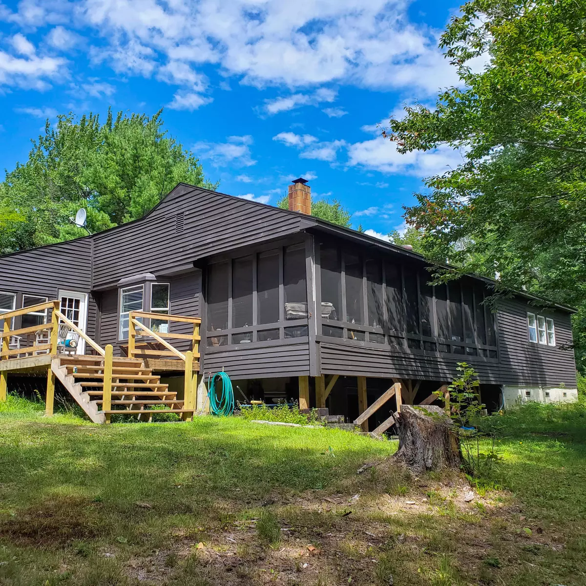 Searsmont, ME 04973,538 Woodmans Mills RD