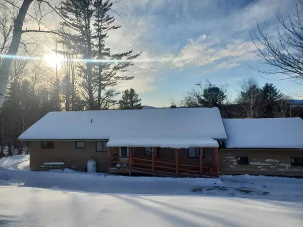 195 Holley Road, Farmington, ME 04938