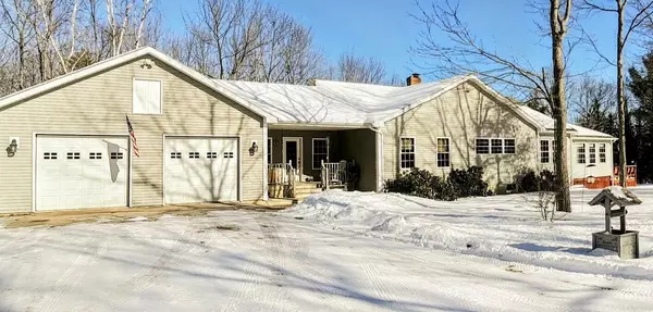 44 Wards WAY, Orrington, ME 04474