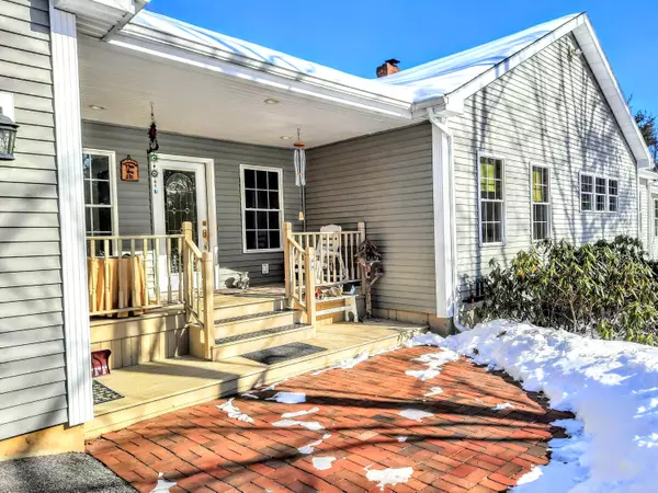 Orrington, ME 04474,44 Wards WAY