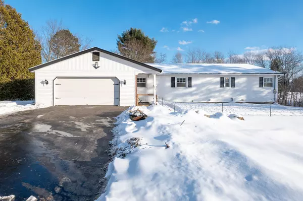 Lewiston, ME 04240,286 Ferry RD