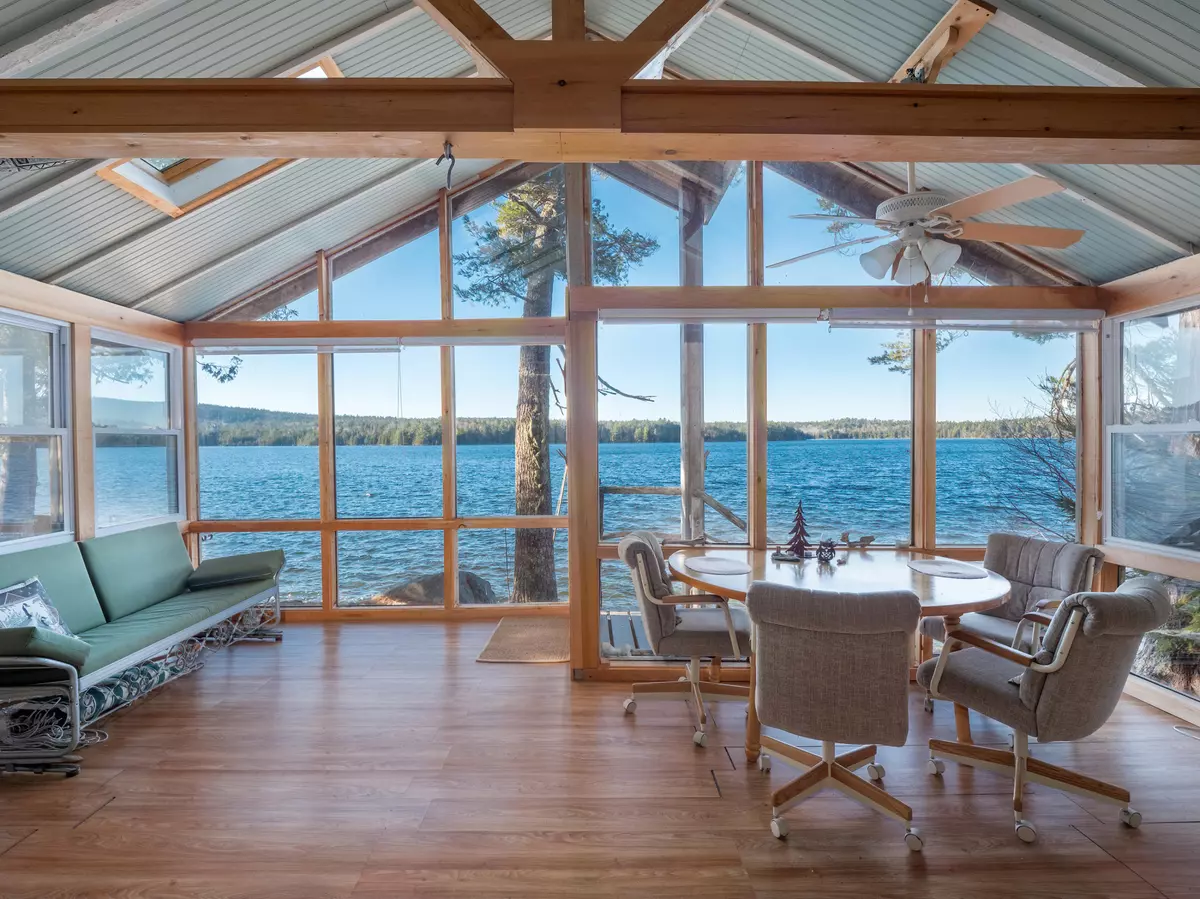 Mount Desert, ME 04660,48 Wi Pojereno RD