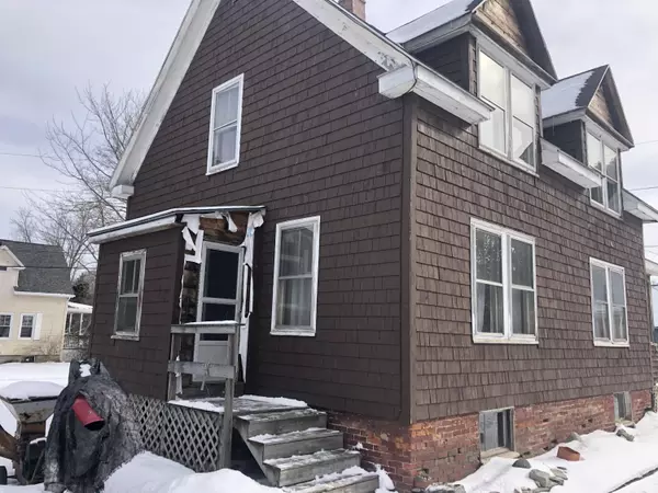 Portland, ME 04103,52 Newton ST