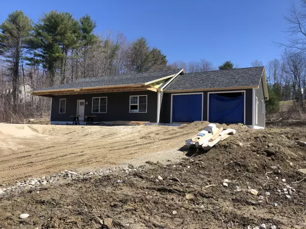 3 Dragon Fly DR, West Gardiner, ME 04345