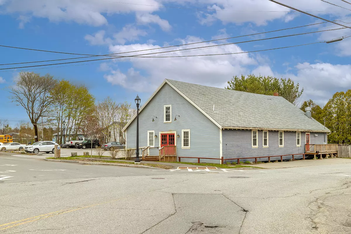 Thomaston, ME 04861,1 Starr ST