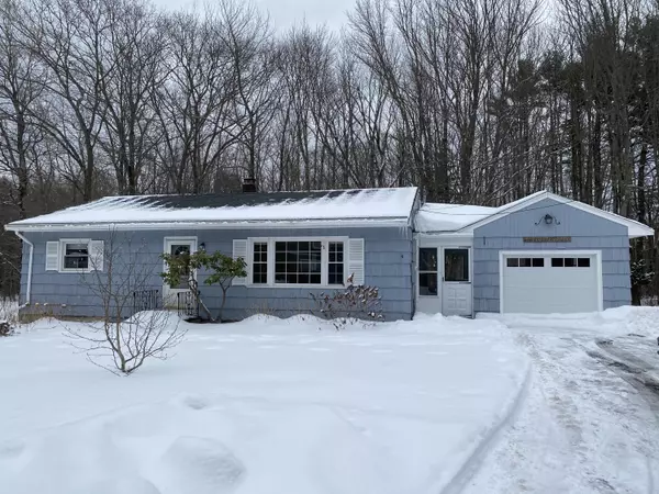 Kennebunk, ME 04043,6 Plummer LN