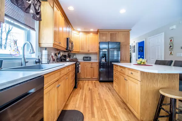 Saco, ME 04072,9 Doody Barn RD