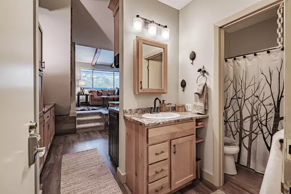 Newry, ME 04261,16 Roadrunner DR #2B305