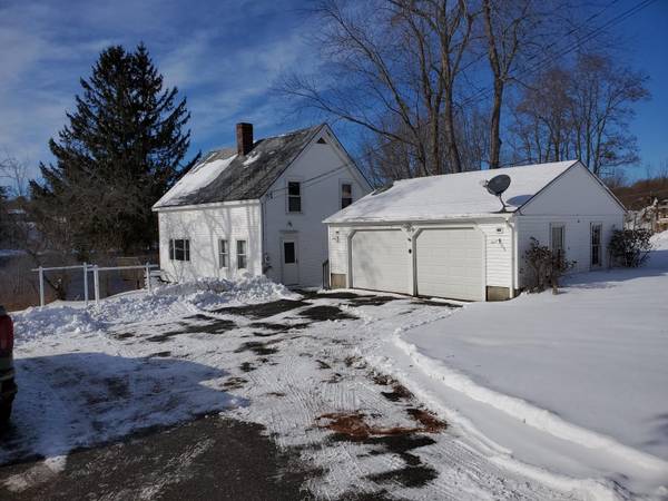 14 Riverside DR, Eddington, ME 04428