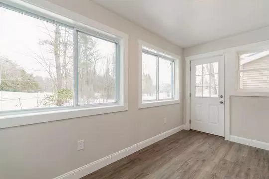 North Berwick, ME 03906,18 Dyer ST