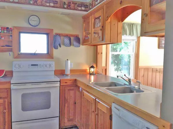 Waterville, ME 04901,28 Violette AVE