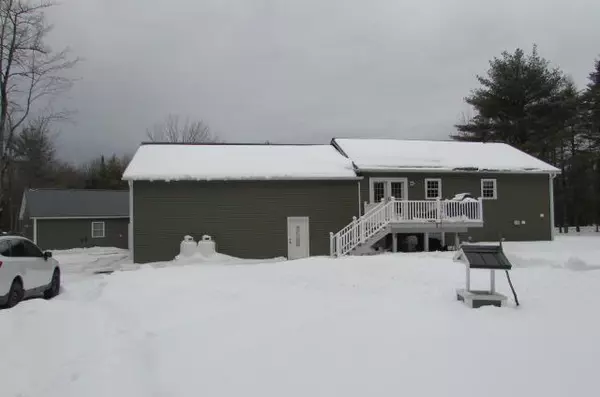 Edinburg, ME 04448,691 Edinburg RD