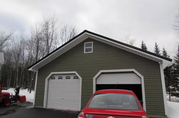 Edinburg, ME 04448,691 Edinburg RD