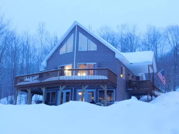 366 Severy Hill RD, Dixfield, ME 04224