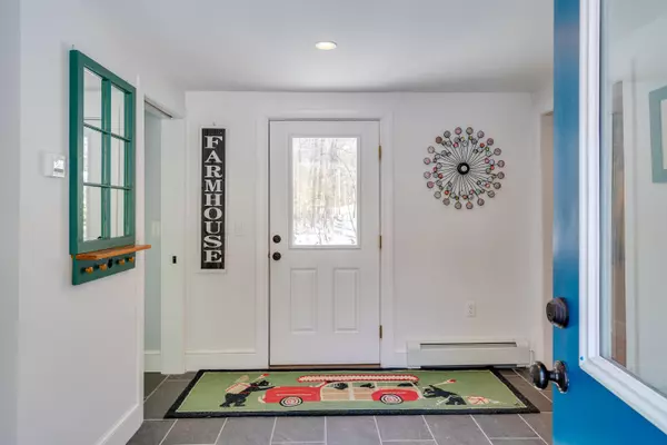North Yarmouth, ME 04097,18 Dexter LN