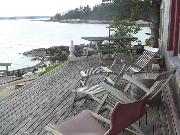 Friendship, ME 04547,677 Friendship Long IS