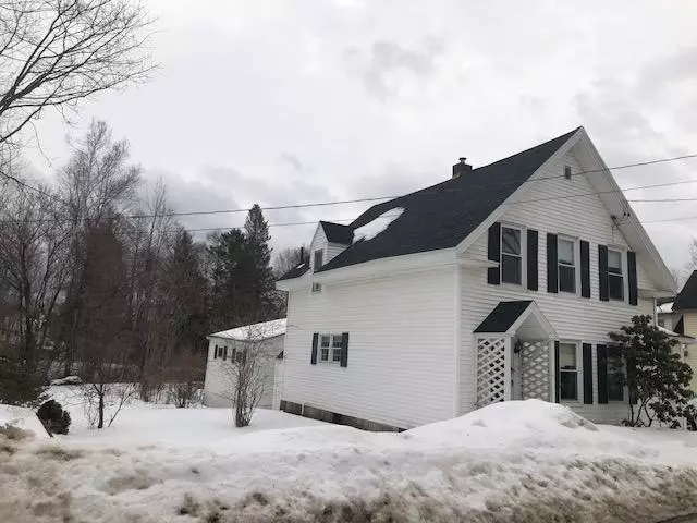 Orono, ME 04473,25 Hillside Road