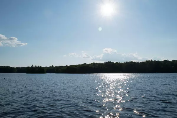 Mount Vernon, ME 04352,12 Rocky LN