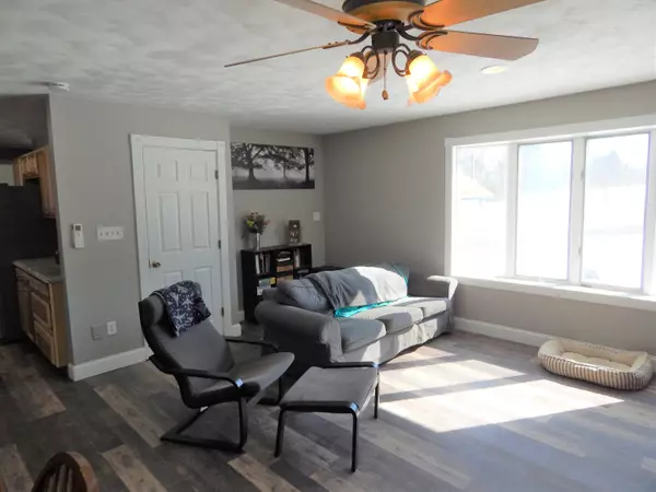 Kenduskeag, ME 04450,95 Clark RD