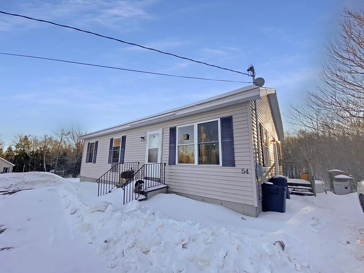 Hebron, ME 04238,54 Hope Hill DR