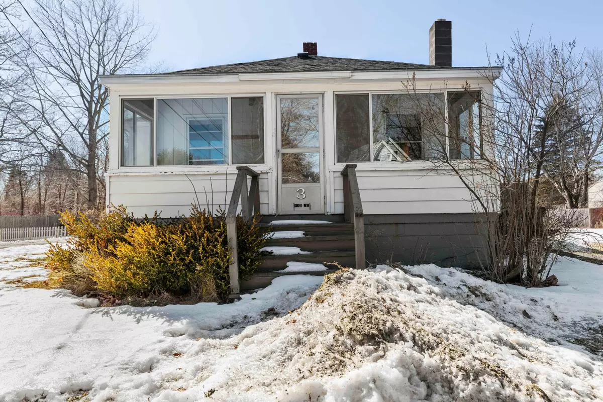 Saco, ME 04072,3 Wood AVE