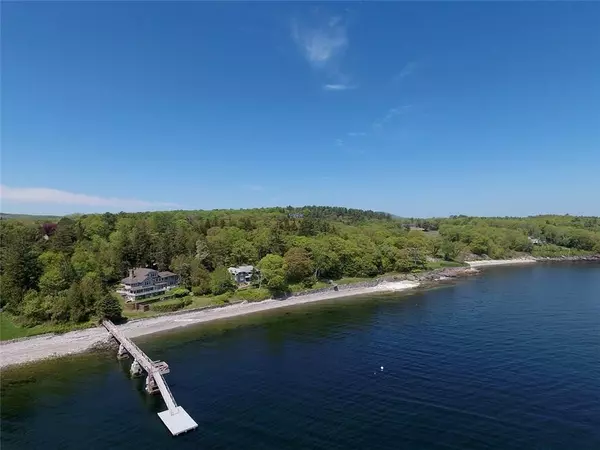 Rockport, ME 04856,99 Calderwood LN