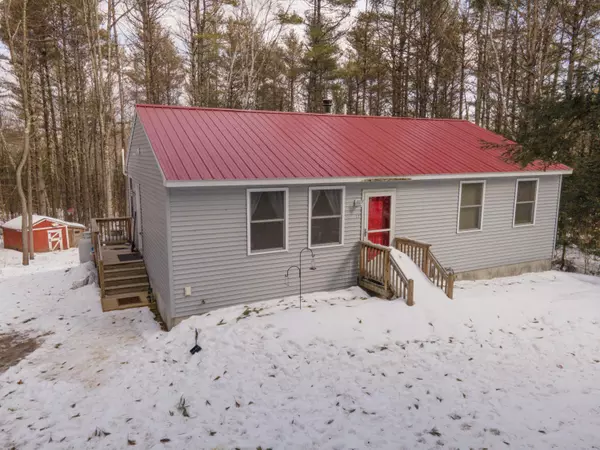 221 Rayville RD, Otisfield, ME 04270