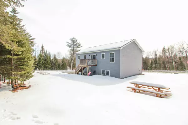 Hermon, ME 04401,70 Silas Warren DR