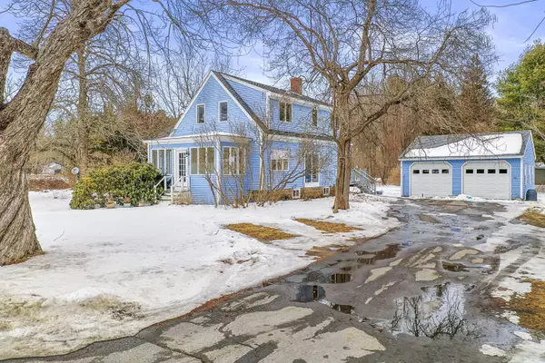 152 Princes Point RD, Yarmouth, ME 04096
