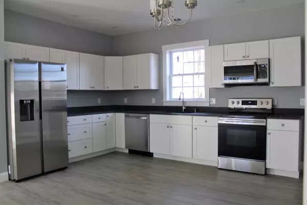 Sabattus, ME 04280,110 Birchwood DR