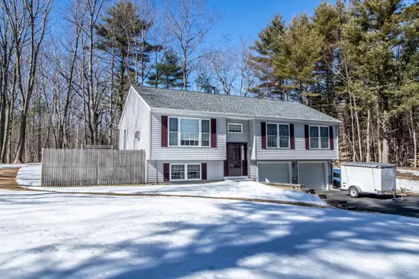 20 Armour DR, Kittery, ME 03904