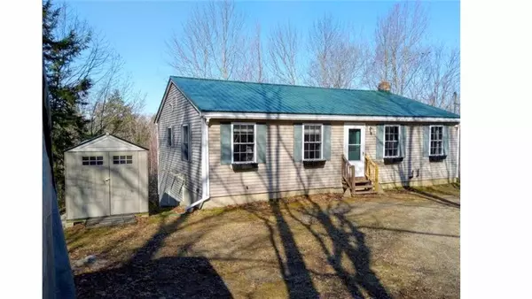 458 Greeley RD, Freedom, ME 04941