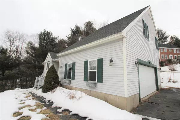 34 Gettysburg AVE, Brewer, ME 04412