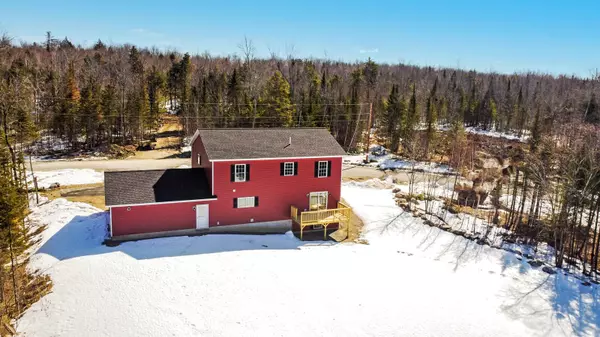 Sidney, ME 04330,25 Angel CIR